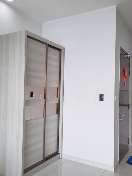 Condominium for Rent at Bay Laurel @ Country Garden Danga Bay - Stella Chia - Interior - PropertyGuru.com.my