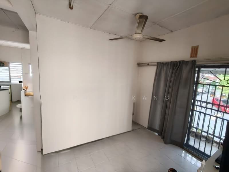 Semi-Detached House for Rent in Selayang Baru (Selayang) - Sephine Kang - Living Room - PropertyGuru.com.my