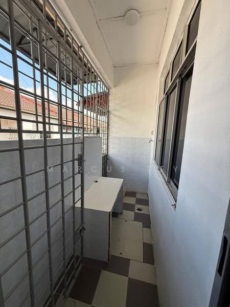 Rumah Teres 2 Tingkat untuk Dijual di Kota Masai (Pasir Gudang) - Marcus Tey - Balcony - PropertyGuru.com.my