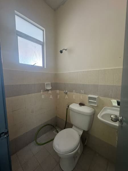2-storey Terraced House for Rent in Bandar Parklands (Klang) - Farhan Rafael - Bathroom - PropertyGuru.com.my