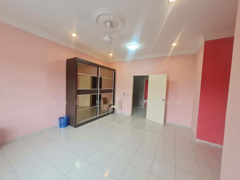 2-storey Terraced House for Rent in Setia Indah (Setia Alam) - Hazeman Omar - Interior - PropertyGuru.com.my