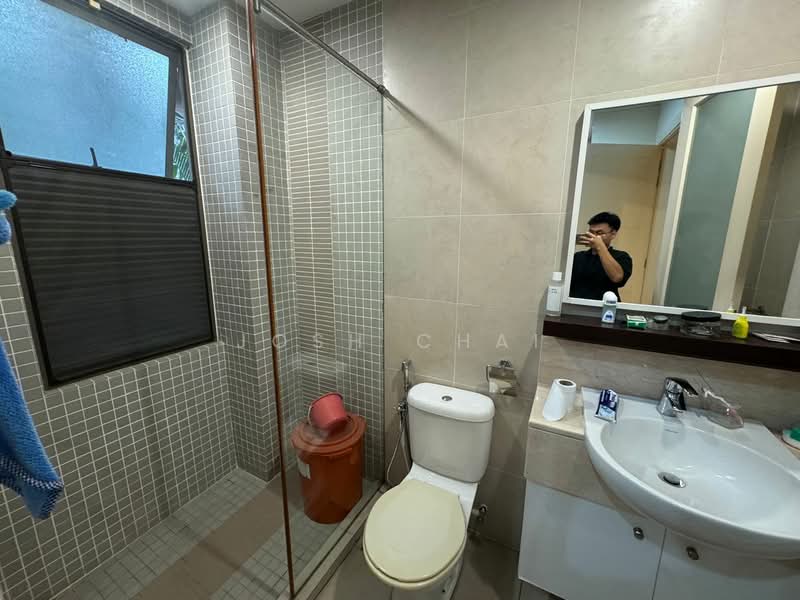 Kondominium untuk Dijual di Ara Hill Condominium - Josh Chai - Bathroom - PropertyGuru.com.my