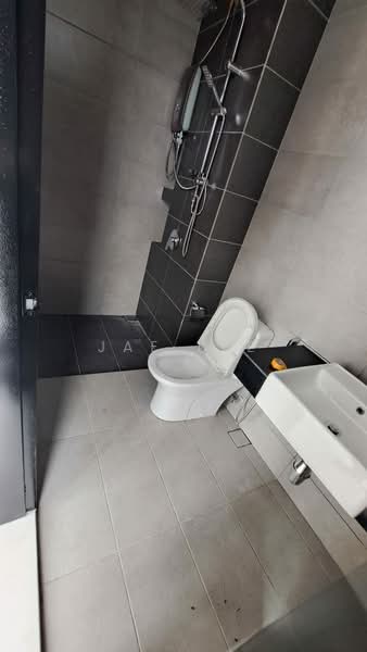 Service Residence for Sale at Urban Suites - Jae Lee - Bathroom - PropertyGuru.com.my