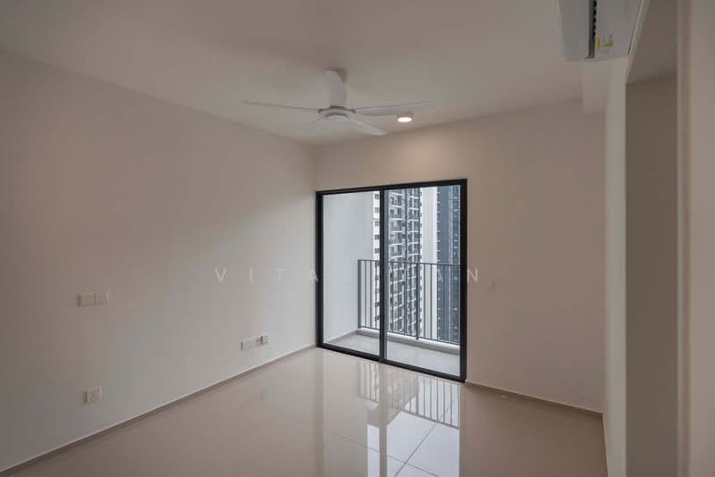 Servis Apartment untuk Disewa di Hana @ Eco Ardence - Vitas Tan - Balcony - PropertyGuru.com.my