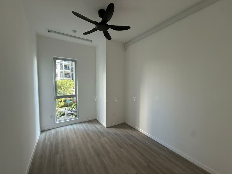 Condominium for Rent at Lakefront Residence - Li Yee Yap - PropertyGuru.com.my