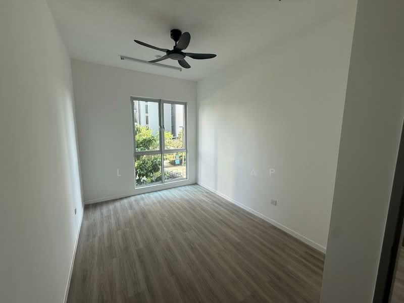 Condominium for Rent at Lakefront Residence - Li Yee Yap - PropertyGuru.com.my
