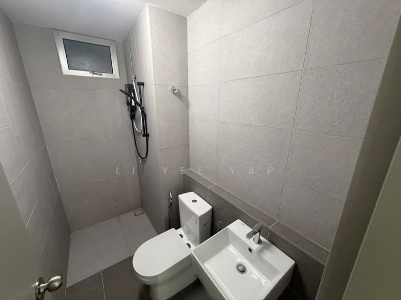 Condominium for Rent at Lakefront Residence - Li Yee Yap - PropertyGuru.com.my