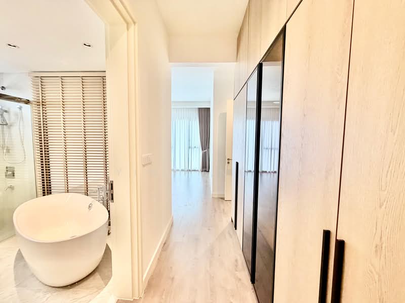 Servis Apartment untuk Disewa di Jendela Residences - Yin Peng . - Bathroom - PropertyGuru.com.my