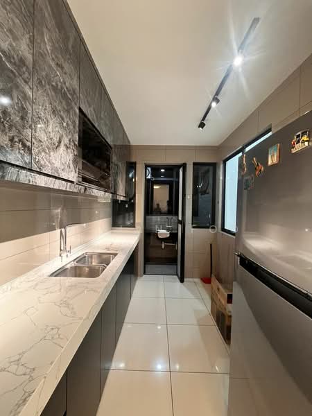 Kondominium untuk Dijual di Legend Heights - Vivian Foo - Kitchen - PropertyGuru.com.my