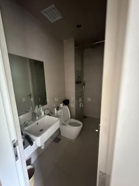 Service Residence for Rent at Hampton Height Damansara - Brian Tan Yi Hong - Bathroom - PropertyGuru.com.my