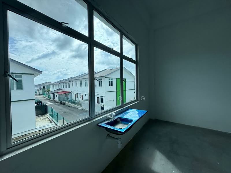 Shop / Office for Rent in Scientex Bandar Jasin (Jasin) - BL Bong - Interior - PropertyGuru.com.my