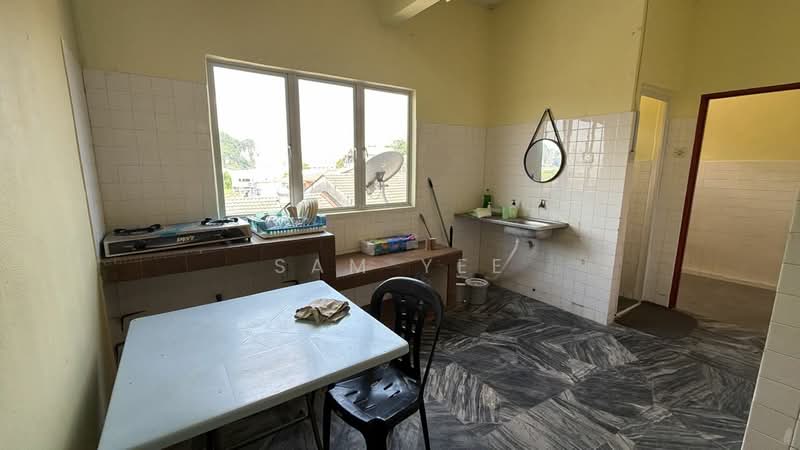 Shop / Office for Rent in Taman Sri Gombak (Gombak) - Sam Yee - Kitchen - PropertyGuru.com.my