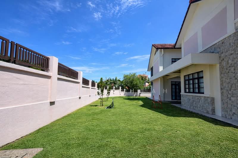 Rumah Banglo untuk Dijual di Bukit Jelutong (Shah Alam) - Nana Cheah - Exterior - PropertyGuru.com.my