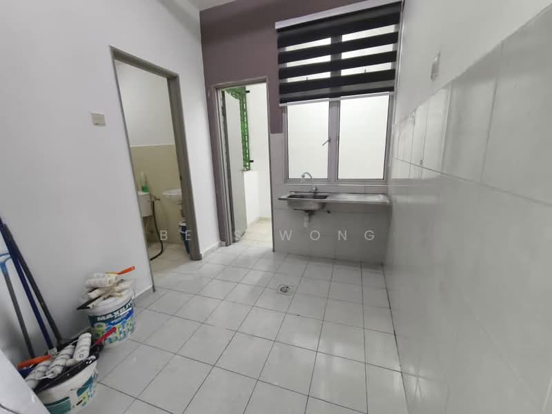 Pangsapuri untuk Disewa di Molek Ria - Bess Wong - Kitchen - PropertyGuru.com.my