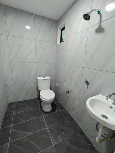 Terraced House for Sale in Senai (Kulai) - Wil Mong - Bathroom - PropertyGuru.com.my