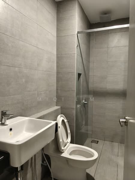 Service Residence for Sale at The Pano - MiQi Lim - Bathroom - PropertyGuru.com.my