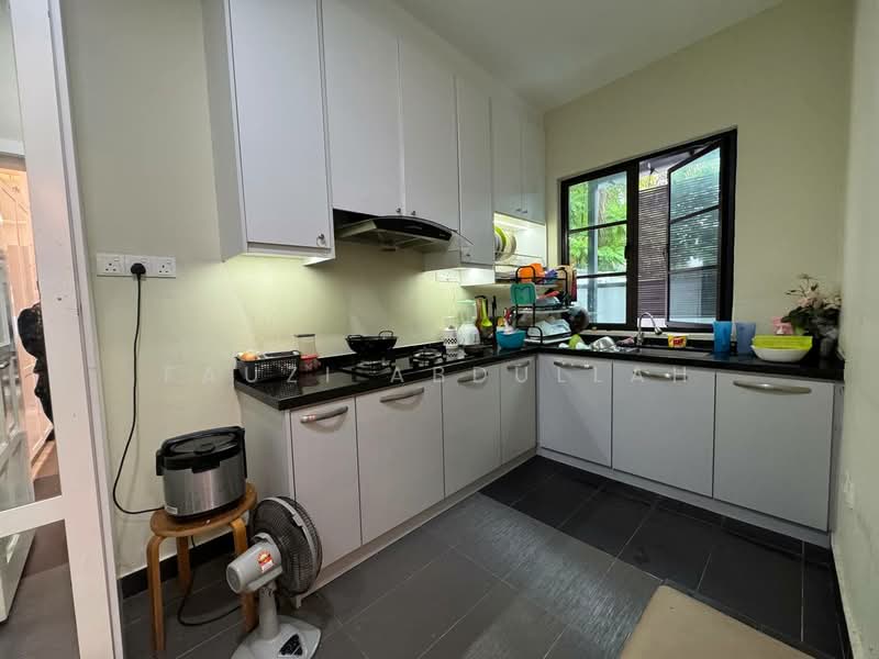 Bungalow for Sale in Country Heights (Kajang) - Fauzi Abdullah - Kitchen - PropertyGuru.com.my