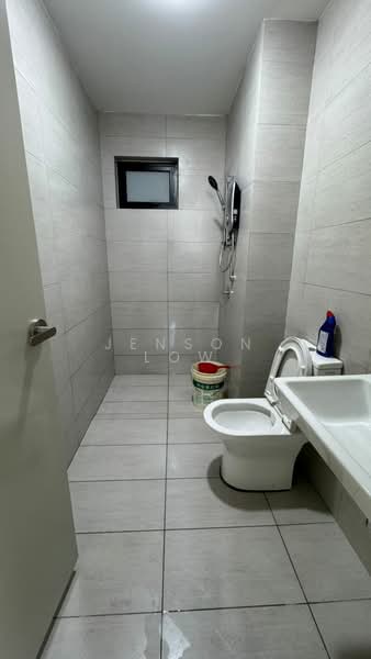 Servis Apartment untuk Disewa di Residensi Ava @ Kiara Bay - Jenson Low - Bathroom - PropertyGuru.com.my