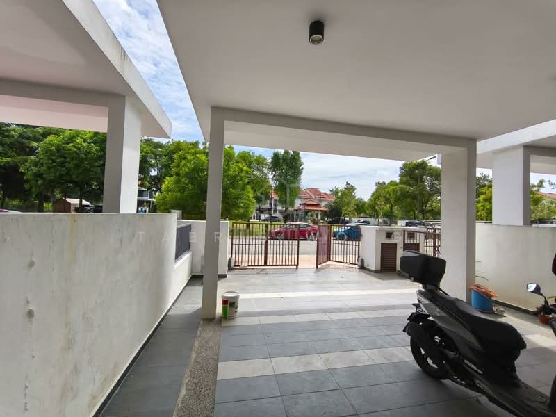 Terraced House for Sale in Alam Impian (Shah Alam) - Tabris Wong - Exterior - PropertyGuru.com.my