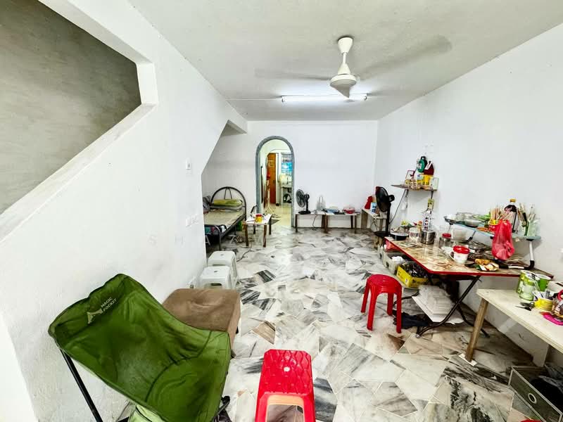 2-storey Terraced House for Sale in Bandar Baru Sri Petaling (Sri Petaling) - Shazwan CH - Living Room - PropertyGuru.com.my