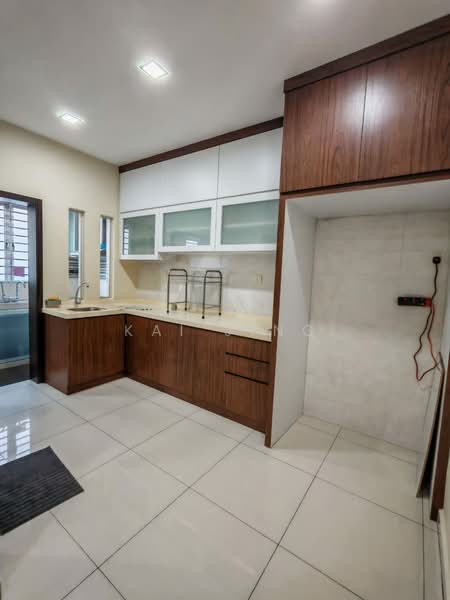 Rumah Teres 2 Tingkat untuk Disewa di Bukit Indah (Iskandar Puteri (Nusajaya)) - Kai Jing - Kitchen - PropertyGuru.com.my