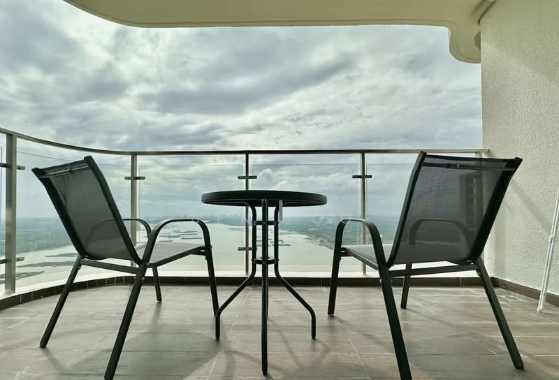 Kondominium untuk Dijual di Bay Laurel @ Country Garden Danga Bay - Ben Foo - Balcony - PropertyGuru.com.my