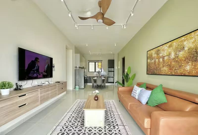 Kondominium untuk Dijual di Bay Laurel @ Country Garden Danga Bay - Ben Foo - Living Room - PropertyGuru.com.my