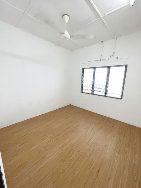 Rumah Teres 1 Tingkat untuk Dijual di Taman Batu Pahat (Batu Pahat) - Marcus Tey - Interior - PropertyGuru.com.my