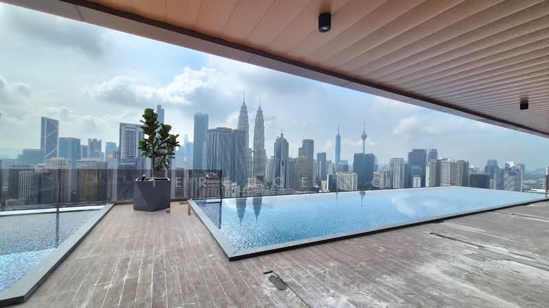 Servis Apartment untuk Disewa di Armani Raja Uda - Terence Ho - View - PropertyGuru.com.my