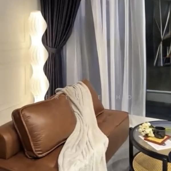 Servis Apartment untuk Disewa di Armani Raja Uda - Terence Ho - Living Room - PropertyGuru.com.my