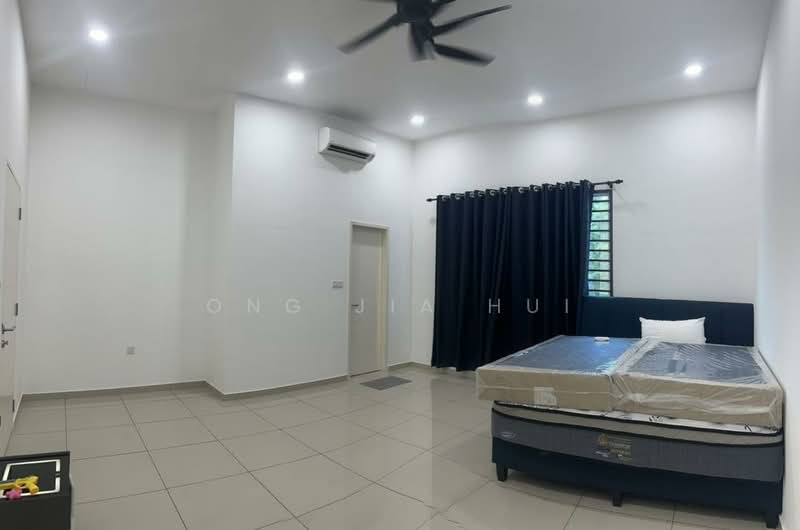 Rumah Teres 2 Tingkat untuk Disewa di Bandar Sri Sendayan (Negeri Sembilan) - Ong Jia Hui - Bedroom - PropertyGuru.com.my