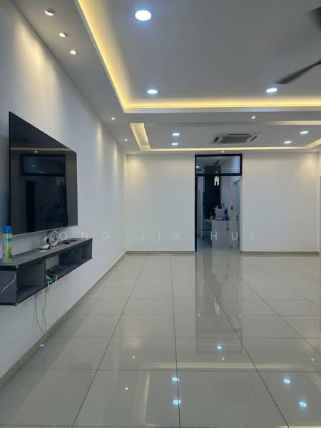 Rumah Teres 2 Tingkat untuk Disewa di Bandar Sri Sendayan (Negeri Sembilan) - Ong Jia Hui - Living Room - PropertyGuru.com.my