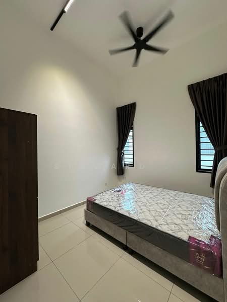 Semi-Detached House for Rent in Johor Bahru (Johor) - Steward . - Bedroom - PropertyGuru.com.my