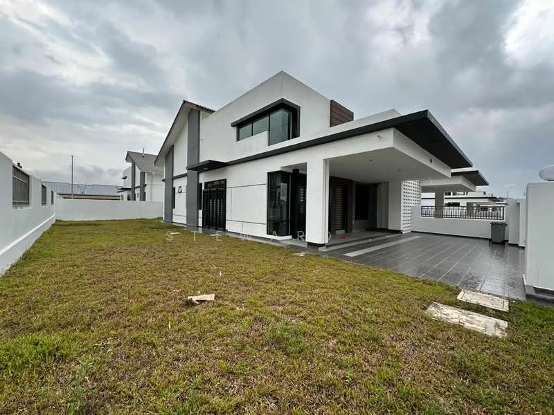 Semi-Detached House for Rent in Johor Bahru (Johor) - Steward . - Exterior - PropertyGuru.com.my
