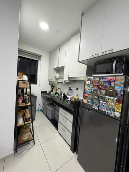 Service Residence for Sale at Kenwingston Skylofts - Anna Teo - Kitchen - PropertyGuru.com.my