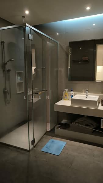 Servis Apartment untuk Disewa di Tribeca - Eden Hii - Bathroom - PropertyGuru.com.my
