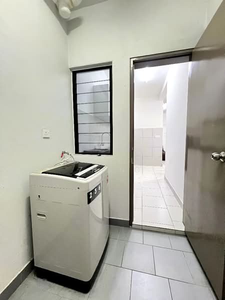Servis Apartment untuk Disewa di Astetica Residences - Jacqueline Zheng - Yard-Washing Machine - PropertyGuru.com.my