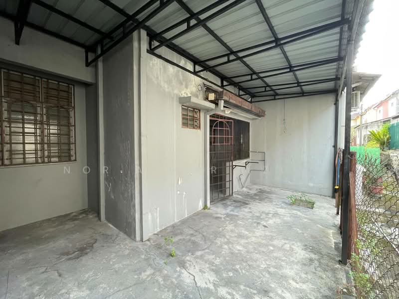 2-storey Terraced House for Sale in Usj 9 (Subang Jaya) - Nor Azhar Azlan - Exterior - PropertyGuru.com.my