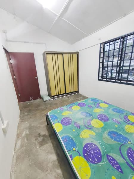 Rumah Teres 2 Tingkat untuk Disewa di Taman Megah Ria (Masai) - Bess Wong - Bedroom - PropertyGuru.com.my