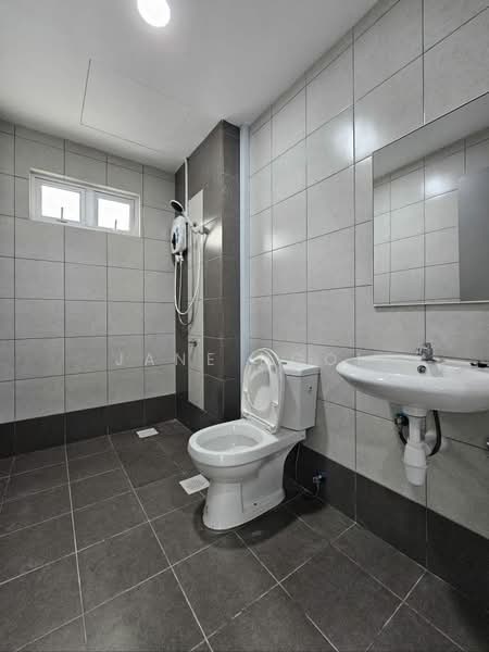 Servis Apartment untuk Disewa di One 49 Residence - Jane Ngoi - Bathroom - PropertyGuru.com.my
