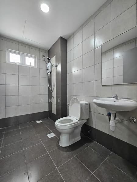 Servis Apartment untuk Disewa di One 49 Residence - Jane Ngoi - Bathroom - PropertyGuru.com.my