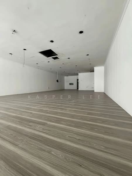Shop / Office for Rent in Taman Molek (Johor Bahru) - Kasper Lee - Interior - PropertyGuru.com.my