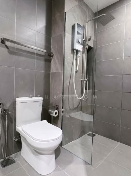 Service Residence for Sale at Gems Residences - Ethan Low - Bathroom - PropertyGuru.com.my