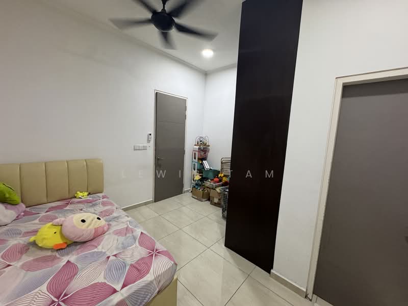 Rumah Teres 2 Tingkat untuk Dijual di Bandar Kinrara (Selangor) - Lewis Tam - Bedroom - PropertyGuru.com.my