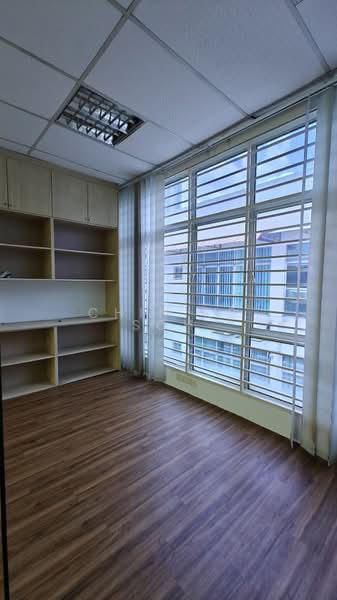 Shop / Office for Rent in Kuchai Business Park (Kuala Lumpur) - Chin Ke Soh - Interior - PropertyGuru.com.my