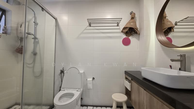 2-storey Terraced House for Sale in Usj 2 (Subang Jaya) - Dylan Kwan - Bathroom - PropertyGuru.com.my