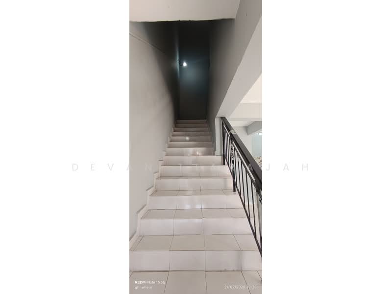 2-storey Terraced House for Sale in Taman Melawati (Ulu Kelang) - Devan Tiarajah - Stairs  - PropertyGuru.com.my