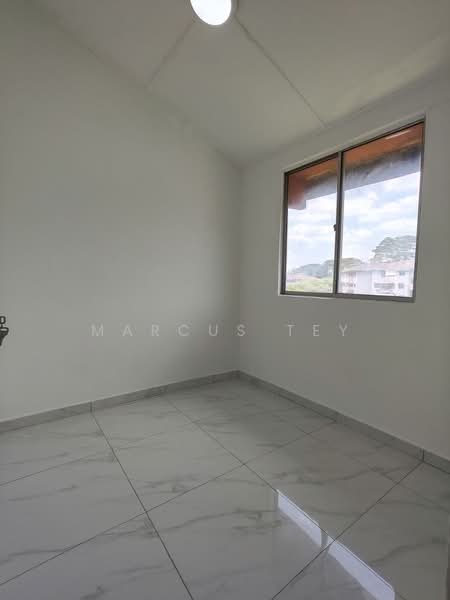 Rumah Flat untuk Dijual di Flat Taman Rinting - Marcus Tey - Interior - PropertyGuru.com.my