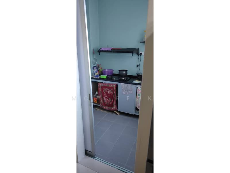 Condominium for Sale at The iResidence - MC Cheok - Kitchen - PropertyGuru.com.my