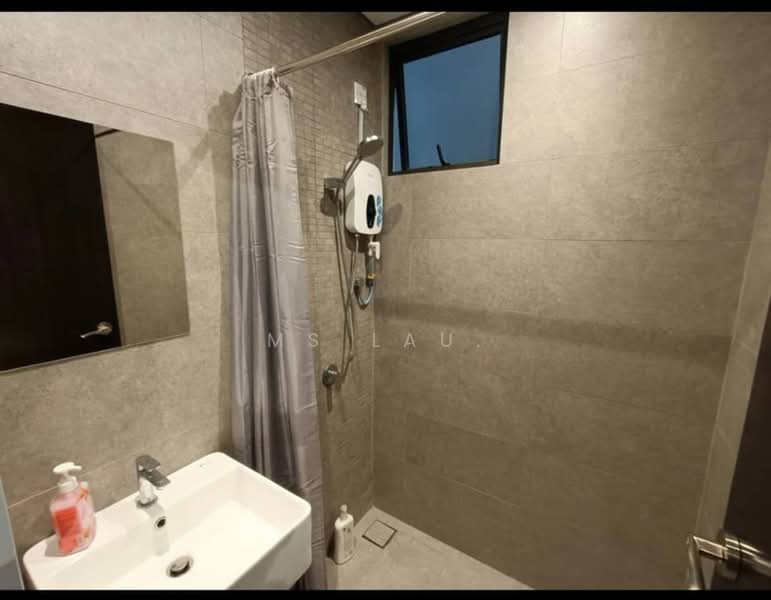 Servis Apartment untuk Disewa di The Birch - Ms Lau. - Bathroom - PropertyGuru.com.my